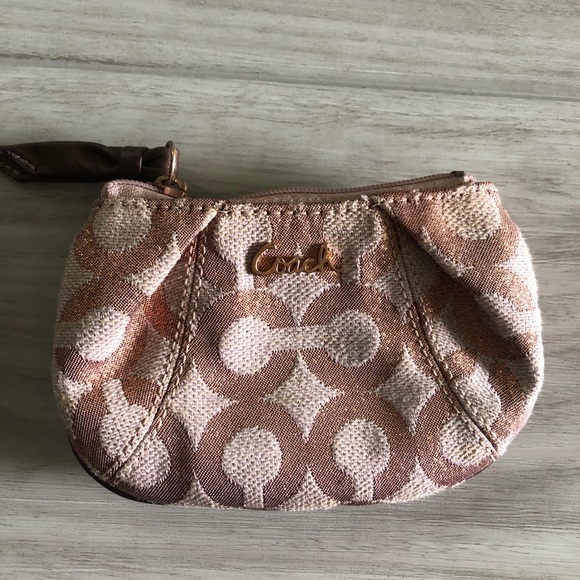 Signature coach dusty pink/rose gold coin pouch - Picture 5 of 6